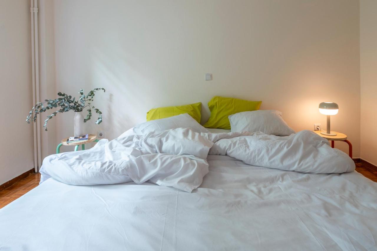 Tranquility Downtown Athens 아파트 외부 사진